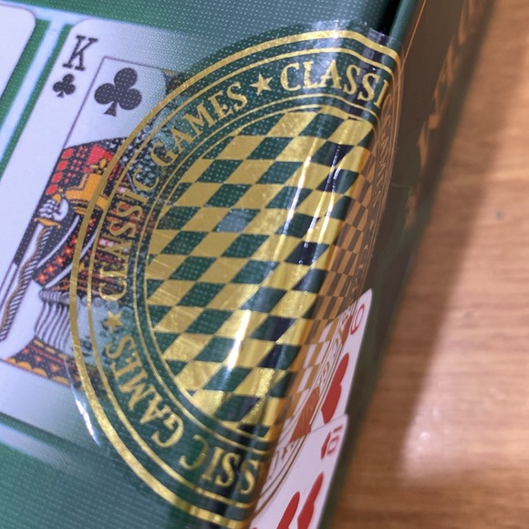 NWOT. Texas Hold’Em Poker set. - Picture 6 of 9